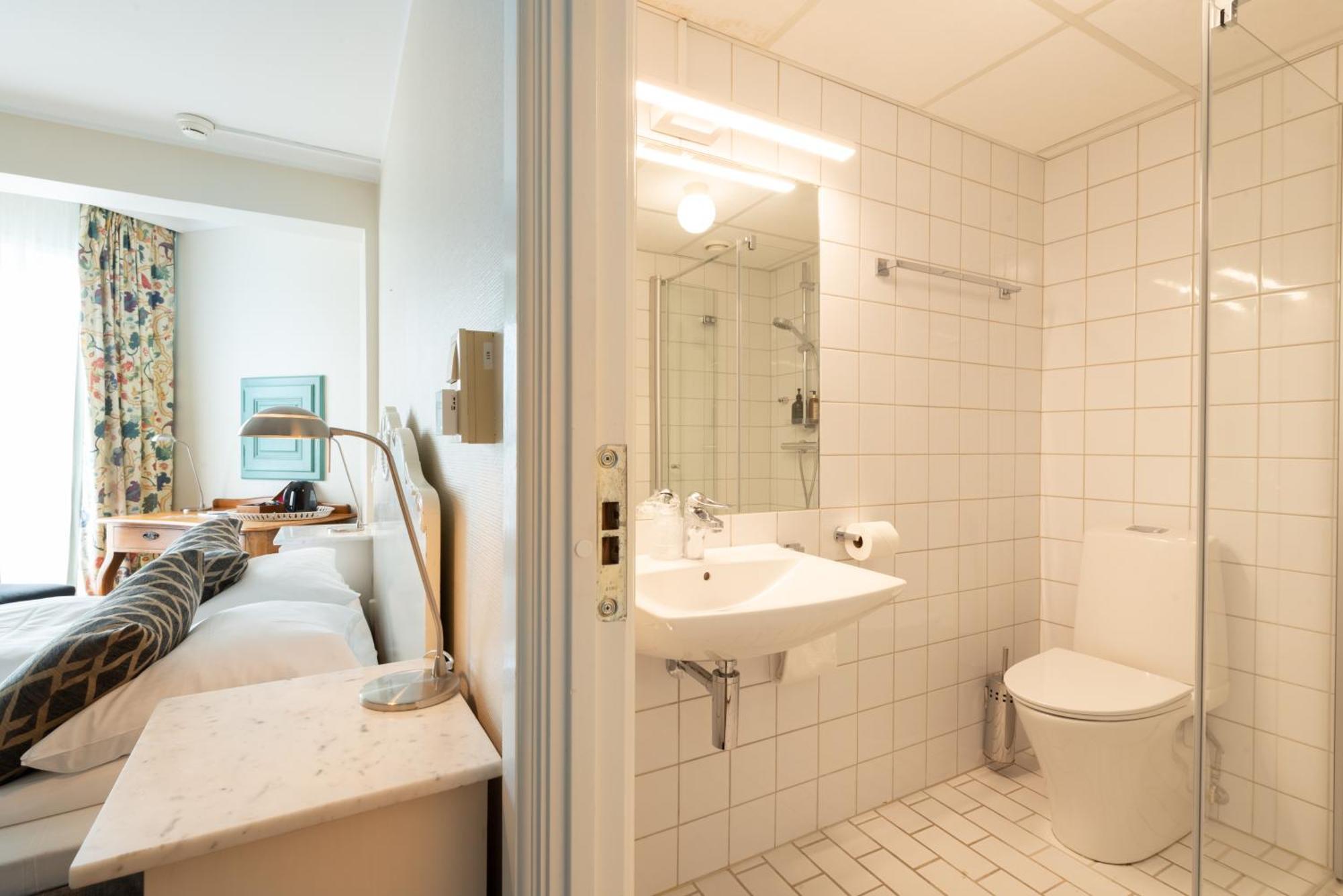 Lillesand Hotel Norge Zimmer foto